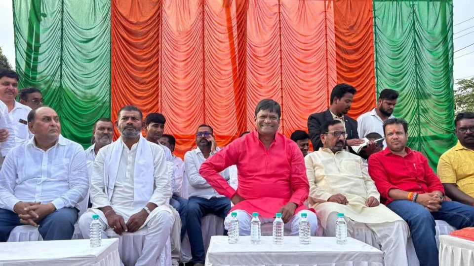 बारामुड़ी खटाल, ढुलू महतो।