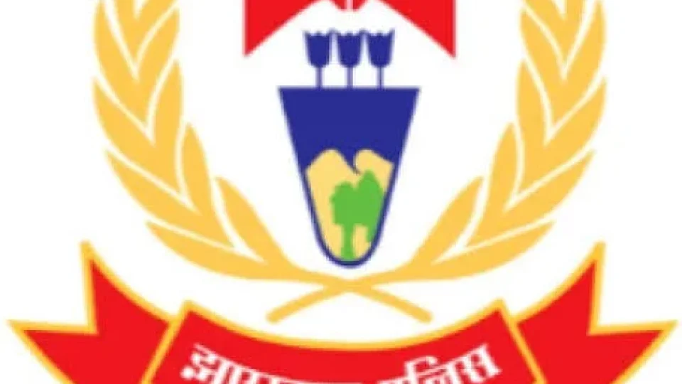 धनबाद पुलिस।