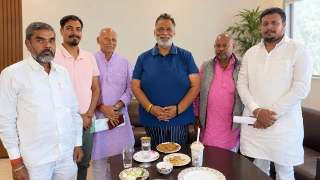 धनबाद : खटाल हटाने के खिलाफ आंदोलन की तैयारी, 4 नवंबर को पहुंचेंगे MP पप्पू यादव