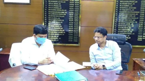 धनबाद : उमा शंकर सिंह ने धनबाद के 50वें  डीसी के रूप में पदभार ग्रहण किया