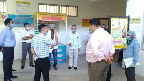 धनबाद: डीसी ने  सदर अस्पताल का निरीक्षण किया, आर.ओ. लगाने, भोजन की गुणवत्ता को सुधारने सहित कई दिशा- निर्देश दिये 