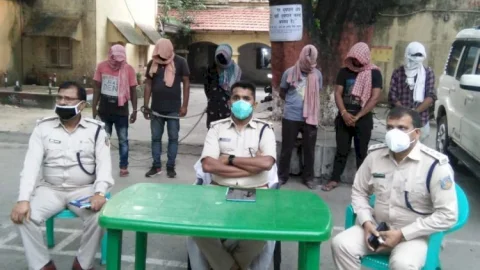 Dhanbad news:मैथन व पंचेत लूटकांड का खुलासा, सुदामडीह कोल डिपो वर्चस्व, पुलिस बीमा, एन-95 वाल्व