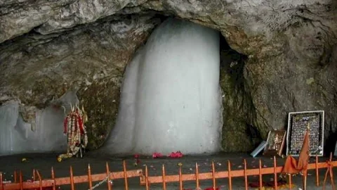 कोरोना संक्रमण में इस साल नहीं होगी बाबा अमरनाथ यात्रा