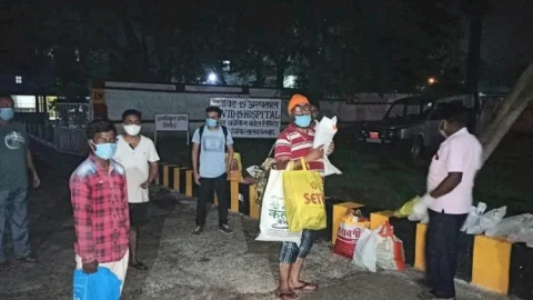 धनबाद: 26 लोगों ने दी कोरोना को हराया, कोविड-19 हॉस्पीटल से हुए डिस्चार्ज, 13 लोगों के खिलाफ होम कोरेंटिन उल्लंघन का एक्शन