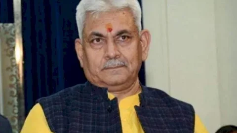 नई दिल्ली: यूपी के सीएम रेस में रहे हैं मनोज सिन्हा, अब होंगे जम्मू-कश्मीर के एलजी, मोदी व शाह के हैं करीबी