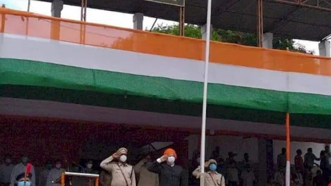 स्वतंत्रता दिवस समारोह : धनबाद में कोरोना पेसेंट के इलाज के लिए  775 बेड उपलब्ध: डीसी