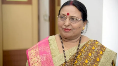 Sharda Sinha Health Update: स्वर कोकिला शारदा सिन्हा की उनकी हालत स्थिर, AIIMS के डॉक्टर ने दी जानकारी