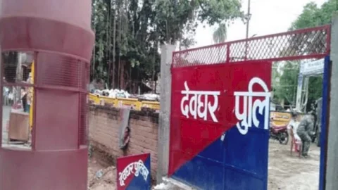 देवघर:पुलिस एसोसिएशन के पदाधिकारियों ने डिपार्टमेंट  की जमीन का कर दिया सौदा, एसपी ने प्रसिडेंट, सेकरेटरी व कैशियर को सस्पेंड किया