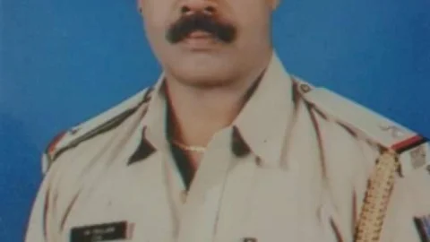 बोकारो: एसीबी ने चास मुफस्सिल पुलिस स्टेशन के ASI जय प्रकाश को  तीन हजार रुपये घूस लेते दबोचा
