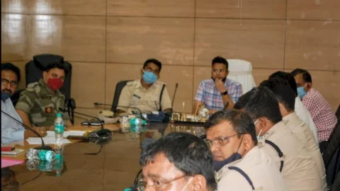 धनबाद: बीसीसीएल की आउटसोर्सिंग वर्क में बाधा उत्पन्न करने वालों पर करें नेम्ड एफआईआर दर्ज: डीसी