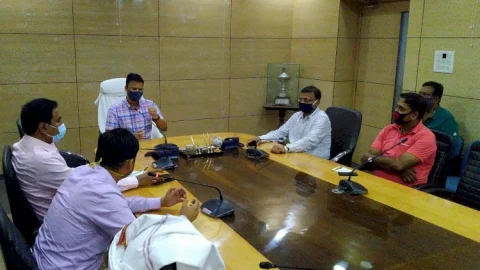 धनबाद: जिले में पांच सितंबर को चलाई जायेगी आरएटी स्पेशल ड्राइव, छह  हजार लोगों की कोरोना जांच का टारगेट