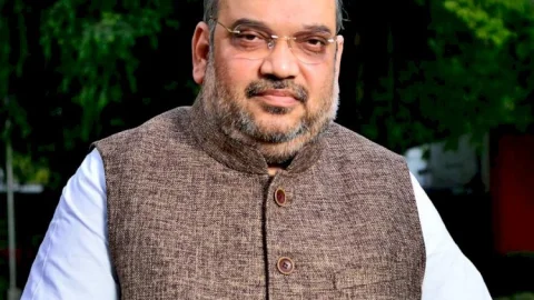 नई दिल्ली:  संसद सत्र से पहले फुल बॉडी चेकअप के लिए  होम मिनिस्टर अमित शाह  एम्स में एडमिट 