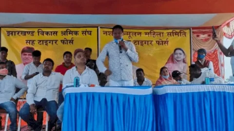 धनबाद: सिंदरी से जल्द खत्म होगा रावण राज:ढुल्लू महतो
