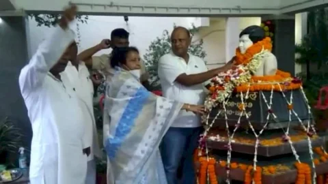 धनबाद: मणींद्रनाथ मंडल की 26वीं पुण्यतिथि पर श्रद्धांजलि