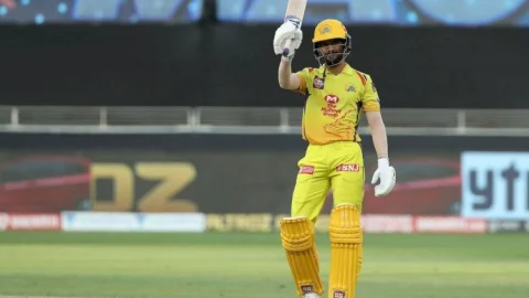 IPL 2020 RCB vs CSK: चेन्नई ने बैंगलोर को आठ विकेट से हराया
