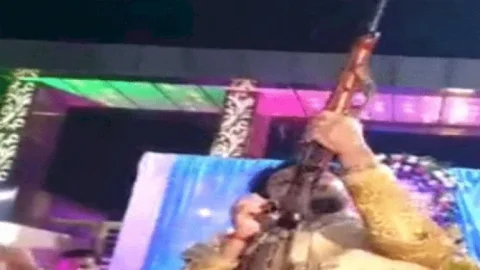 रांची: दूल्हे ने की ताबड़तोड़ हर्ष फायरिंग, वीडियो वायरल , FIR, पुलिस को सीसीटीवी फुटेज हाथ लगी