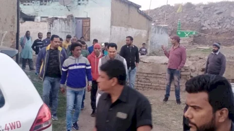 धनबाद: गड़ेरिया बस्ती पहुंचे रणविजय सिंह, UCC B.L.A आउटसोर्सिंग लोकल एवं रैयतो को नियोजन की मांग