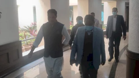 रांची: ग्रामीण विकास मंत्री आलमगीर आलम से मिले रणविजय सिंह, जन्मदिन की दी बधाई