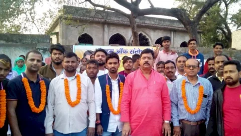 धनबाद: फ्रेंड्स आफ संतोष सिंह का पहला काम है बेरोजगार युवाओं को रोजगार मुहैया कराना: संतोष