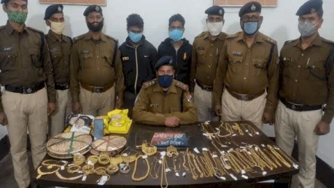 86 लाख 40 हजार  की ज्वेलरी के साथ भाग रहे दो क्रिमिनल कालका मेल से अरेस्ट, दिल्ली पुलिस की सूचना पर RPF ने की कार्रवाई