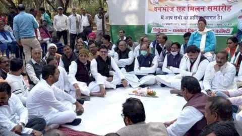 धनबाद तोपचांची में कांग्रेस का वनभोज MLA जयमंगल ने सीएमडी गोपाल सिंह पर लगाया BCCL_CCL को बर्बाद करने का आरोप