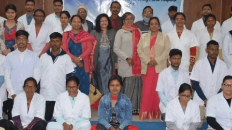 धनबाद: SNMMCH में नये स्टूडेंट्स का वेलकम सेशन,एमबीबीएस की नये सेशन की पढ़ाई शुरू 