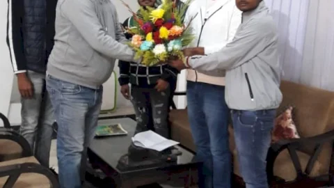 धनबाद: रणविजय सिंह से मिले बोकारो के लोग, नये साल की शुभकामनाएं दी