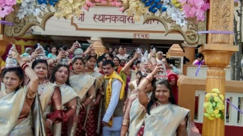 धनबाद: स्थानकवासी गुजराती जैन उपाश्रय का नवीनीकरण पर समाज में जश्न का माहौल