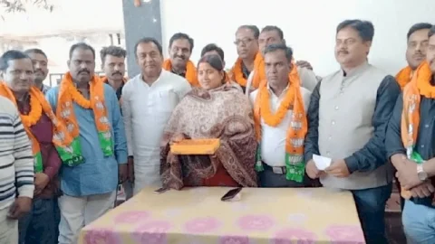 धनबाद: जेएमएस बच्चा गुट में गये बीजेपी कार्यकर्ताओं की घर वापसी, 15 दिन के अंदर पुन: पार्टी में लौटे