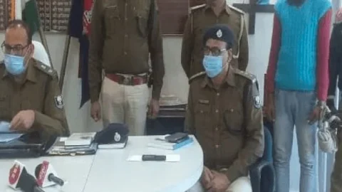 बिहार: सीतामढ़ी में फिल्म देखकर रंगदारी मांगी, पुलिस ने अरेस्ट कर भेजा जेल