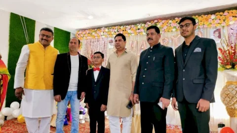 धनबाद: AICC मेंबर संतोष सिंह के बेेटे के  12 वें  जन्म दिन पर राजनेताओं का हुआ जुटान