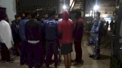 बिहार:असामाजिक तत्वों ने पटना के सैदपुर हॉस्टल में घुसकर की फायरिंग, पीजी स्टूडेंट के पैर में लगी गोली