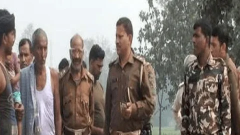 बिहार: सीतामढ़ी में शराब तस्करों से पुलिस एनकाउंटर, सब इंस्पेक्टर शहीद, एक बदमाश को मार गया