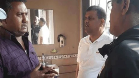 धनबाद: गलफलबाड़ी में साड़ी व्यवसायी के घर 20 लाख की डकैती, गृहस्वामी को बंधक बनाकर लूटपाट कर भागे क्रिमिनल