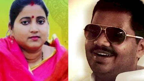 धनबाद: हर्ष सिंह ने रागिनी को बीच सड़क पर रोका, एसएसपी से कंपलेन, हिंसक टकराव की आशंका