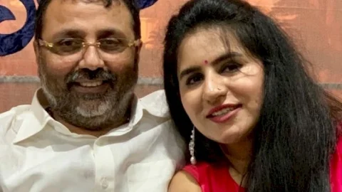 झारखंड: हाई कोर्ट ने एमपी निशिकांत की वाइफ को संशोधित याचिका दाखिल करने की दी छूट
