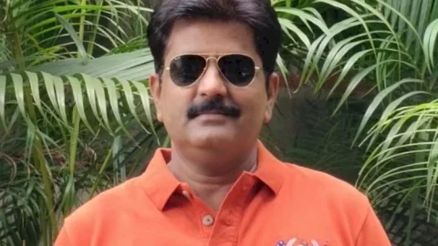 धनबाद: जावेद रजा पिस्टल का लाइसेंस हुआ कैंसिल, गणेश परिक्रमा कर कांग्रेस में लौटने का नहीं हुआ फायदा