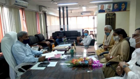 बीसीसीएल सीएमडी से मिलीं झरिया MLA, पीपीपी मोड में करें जियलगोरा हॉस्पीटल का संचालन, गर्मी में पानी के टैंकर की हो व्यवस्था