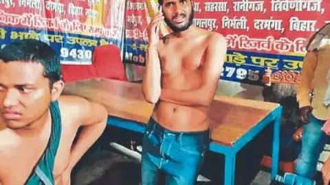 बिहार: शराब के नशे में दिल्ली से पटना तक दो भाइयों को पीटता रहा बस ड्राइवर
