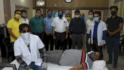 धनबाद: मारवाड़ी युवा मंच के कैंप में 26 लोगों ने किया ‘ब्लड डोनेशन’
