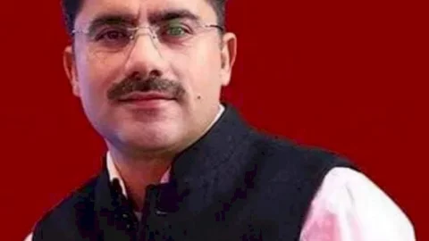 नई दिल्ली: आज तक न्यूज चैनल के फेमस न्यूज एंकर रोहित सरदाना का हार्ट अटैक से निधन, कोरोना से भी थे संक्रमित