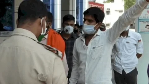 धनबाद:एशियन जालान हॉस्पीटल में पेसेंट की मौत के बाद हंगामा, बिना जांच कराये ही कोरोना की दवा देने का आरोप