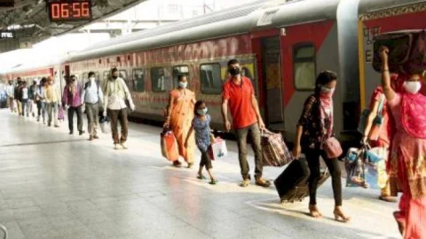 नई दिल्ली: नौ मई से राजधानी, शताब्दी जैसी 28 ट्रेनें अगले आदेश तक बंद