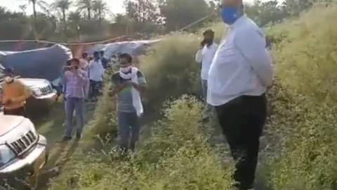 बिहार:बीजेपी एमपी राजीव प्रताप रूडी के ट्रेनिंग सेंटर पर खड़ी मिली 50 एंबुलेंस, चुनौती पर पप्पू यादव ने खड़े कर दिये 40 ड्राइवर