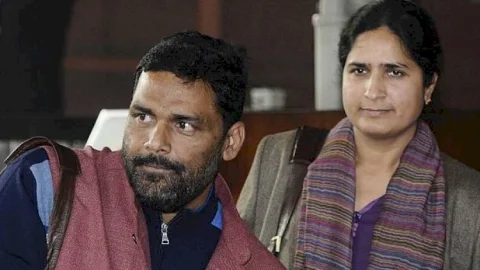 पप्पू यादव को जेल भेजे जाने से सीएम नीतीश पर भड़कीं वाइफ रंजीत रंजन, कहा- सभी चार साजिशकर्ता और एंबुलेंस चोर को सड़क पर ला दूंगी