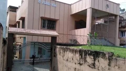 धनबाद:  राष्ट्रीय स्वयंसेवक संघ के कार्यकर्ताओं ने कोरोना से मृत व्यक्ति का किया अंतिम संस्कार 
