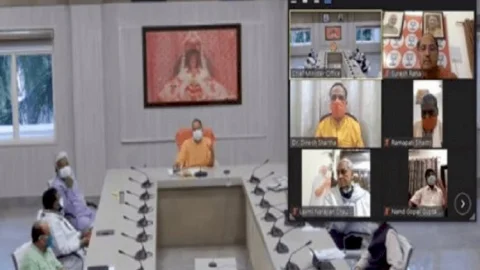 उत्तर प्रदेश में 24 मई तक बढ़ाया गया कोरोना कर्फ्यू, कैबिनेट की बैठक में फैसला