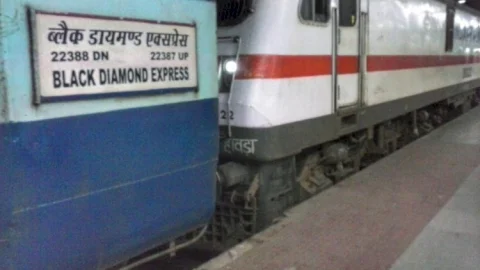 ब्लैक डायमंड एक्सप्रेस ट्रेन कई इंटरसिटी का परिचालन 24 जून से,धनबाद-गया इंटरसिटी डेहरी तक जायेगी