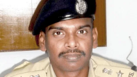 झारखंड: हजारीबाग एसपी कार्तिक एस रोड एक्सीडेंट में घायल, बॉडीगार्ड समेत छह अन्य भी जख्मी