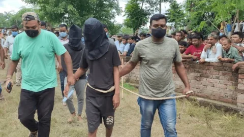 पश्चिम बंगाल: मालदा में  मां, बाप, बहन और दादी को मर्डर कर किया था दफन, चार महीने बाद हुआ खुलासा 
